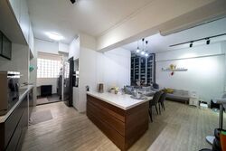 Blk 327 Sembawang Crescent (Sembawang), HDB 5 Rooms #562920041